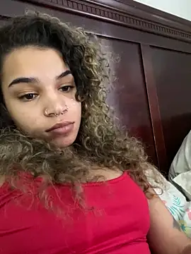 1prettygem online show from December 18, 2024, 5:42 pm