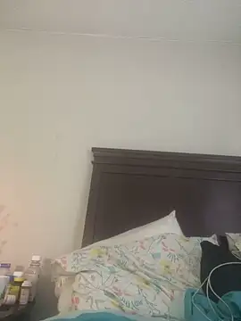 1prettygem online show from January 9, 2025, 5:11 pm