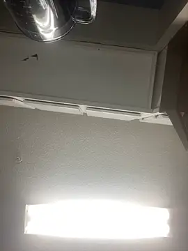 1prettygem online show from February 3, 2025, 3:17 pm