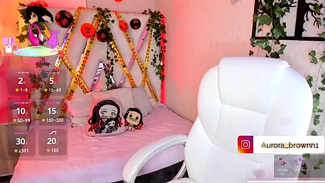 Aurora Brownn online show from November 2, 2025, 4:15 am