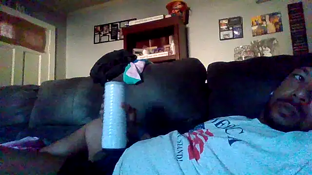 Snapshot of Creationmonster0 chatting on October 9, 2025, 10:30 pm Creationmonster0 online show from October 9, 2025, 10:30 pm