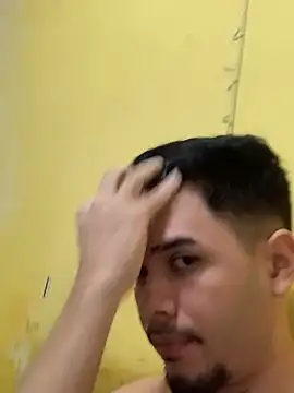 thguinho13 online show from December 30, 2024, 4:31 am