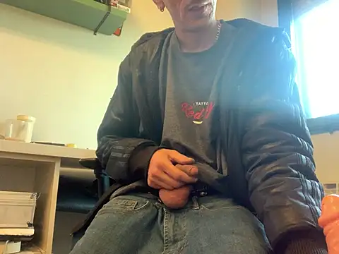 sweet24c online show from January 10, 2025, 8:40 am