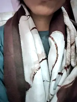 Babby girl08 online show from October 21, 2025, 7:42 am