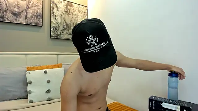 ricky backus online show from December 4, 2025, 11:41 am