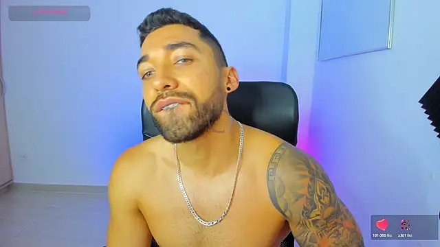 Snapshot of Sweet_and_caramel chatting on February 13, 2026, 1:29 pm Sweet and caramel online show from February 13, 2026, 1:29 pm