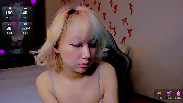 Milla Aheo online show from April 21, 2026, 1:06 pm