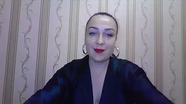 Snapshot of Liza1380 chatting on December 21, 2024, 4:14 pm Liza1380 online show from December 21, 2024, 4:14 pm