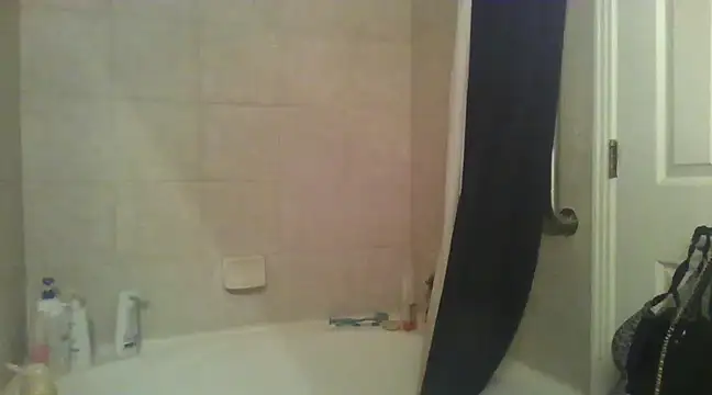 LuckiXCX online show from February 8, 2025, 11:55 am