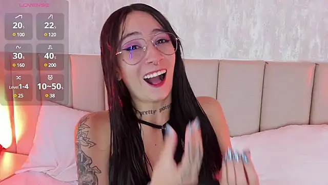 Michell Wallker online show from February 26, 2025, 1:43 am