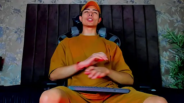 JoshRashfordd online show from October 8, 2025, 9:45 pm