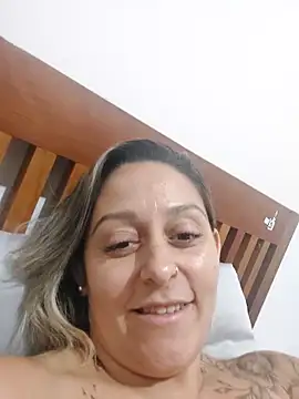 Snapshot of baixinhaloira chatting on December 31, 2024, 3:23 am baixinhaloira online show from December 31, 2024, 3:23 am