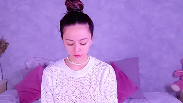 STELLA RICH online show from November 16, 2025, 10:54 am