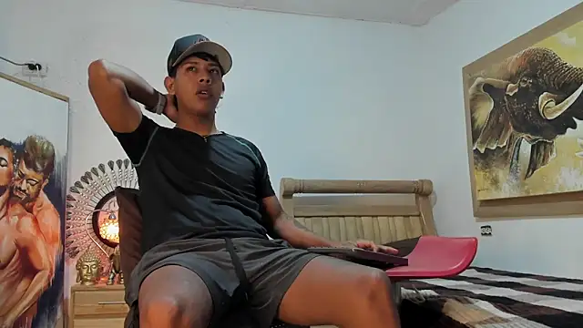 mr stiven  online show from April 3, 2026, 7:17 am