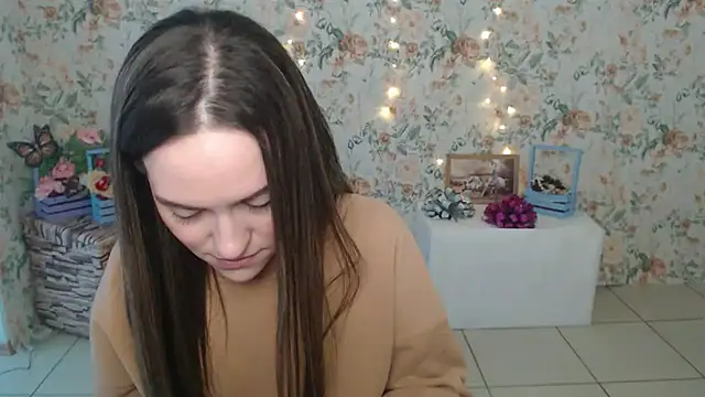 Lina Star S online show from February 7, 2025, 6:56 am