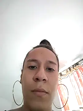 elizabeth rosa21 online show from February 24, 2025, 5:31 pm