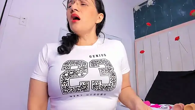 africa holmes online show from March 1, 2026, 2:35 am