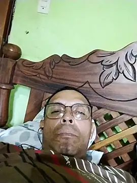 Alex011277 online show from October 8, 2025, 7:33 pm