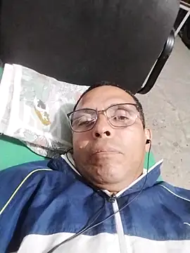 Alex011277 online show from October 16, 2025, 3:18 am