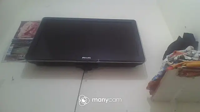 Snapshot of lunaxxxtreme chatting on February 25, 2025, 10:26 am lunaxxxtreme online show from February 25, 2025, 10:26 am