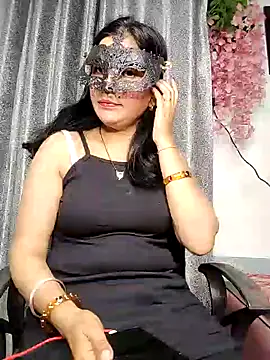 Snapshot of sexy_bhabhi69 chatting on January 8, 2025, 10:26 am sexy bhabhi69 online show from January 8, 2025, 10:26 am