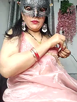 Snapshot of sexy_bhabhi69 chatting on February 20, 2025, 5:07 pm sexy bhabhi69 online show from February 20, 2025, 5:07 pm