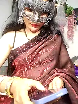 Snapshot of sexy_bhabhi69 chatting on March 13, 2025, 6:01 pm sexy bhabhi69 online show from March 13, 2025, 6:01 pm