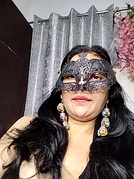 Snapshot of sexy_bhabhi69 chatting on September 15, 2025, 7:36 pm sexy bhabhi69 online show from September 15, 2025, 7:36 pm
