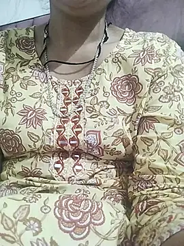 Snapshot of sexy_bhabhi69 chatting on October 23, 2025, 1:43 pm sexy bhabhi69 online show from October 23, 2025, 1:43 pm