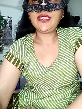 Snapshot of sexy_bhabhi69 chatting on February 7, 2026, 3:38 pm sexy bhabhi69 online show from February 7, 2026, 3:38 pm