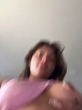 Snapshot of Nicollygriu chatting on March 3, 2026, 2:34 pm Nicollygriu online show from March 3, 2026, 2:34 pm