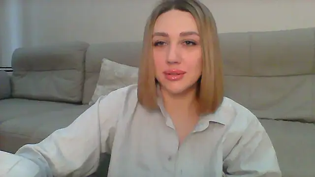 VickyLove047 online show from January 24, 2025, 5:42 am