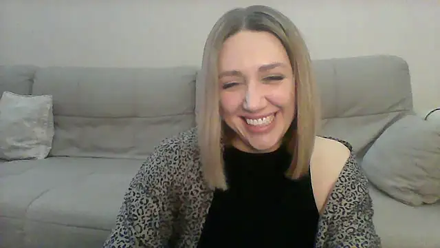 VickyLove047 online show from February 5, 2025, 10:19 am