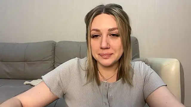 VickyLove047 online show from October 2, 2025, 6:48 pm