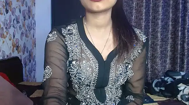 Baby Zahira online show from February 17, 2025, 11:42 pm