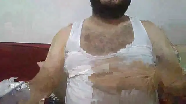 UrfavSlaveBitch online show from May 17, 2026, 5:42 pm