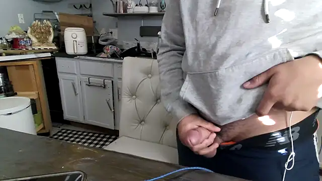 meximaloo1 online show from October 27, 2025, 7:40 pm