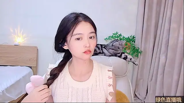 Snapshot of CN-Babycat chatting on February 1, 2026, 3:54 pm CN-Babycat online show from February 1, 2026, 3:54 pm