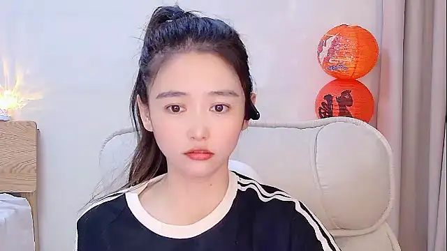 Snapshot of CN-Babycat chatting on February 10, 2026, 4:27 am CN-Babycat online show from February 10, 2026, 4:27 am