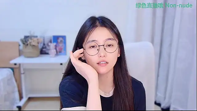 Snapshot of CN-Babycat chatting on July 8, 2026, 3:27 pm CN-Babycat online show from July 8, 2026, 3:27 pm