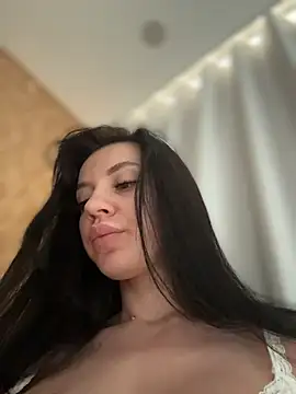 Snapshot of JulliaVegas chatting on March 16, 2026, 1:22 am JulliaVegas online show from March 16, 2026, 1:22 am