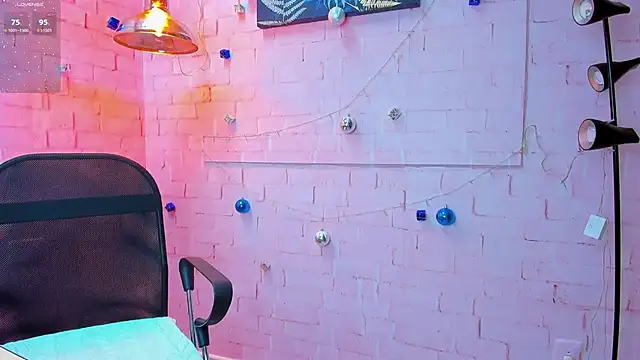 JACK BLOSSOM  online show from January 2, 2025, 11:52 am