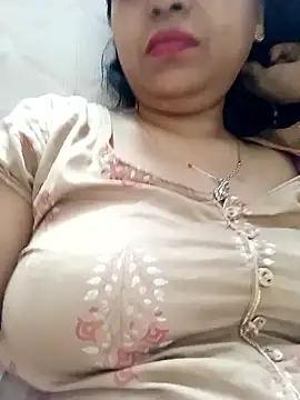 sunita-doll online show from September 14, 2025, 12:15 pm