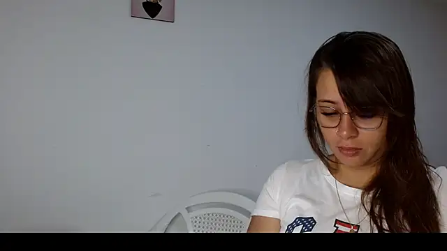 Paloma Desire online show from November 13, 2025, 1:21 pm