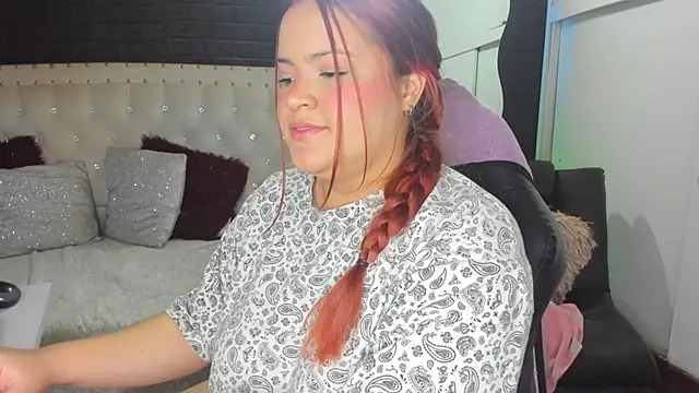 Snapshot of melanie_hh chatting on March 11, 2025, 7:15 am melanie hh online show from March 11, 2025, 7:15 am