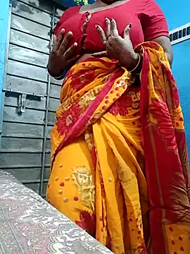 Hot-Manshi2 online show from November 12, 2025, 7:35 pm