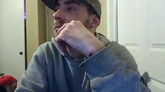 Huntzg23 online show from April 13, 2026, 6:08 am