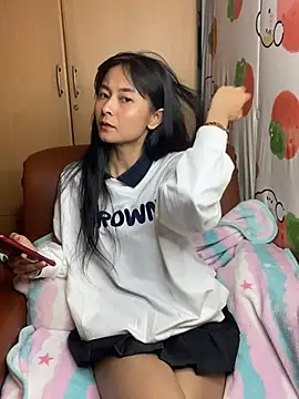 Nn065 online show from February 13, 2025, 10:33 pm