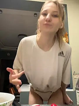 samantha1sam online show from December 18, 2024, 9:51 pm