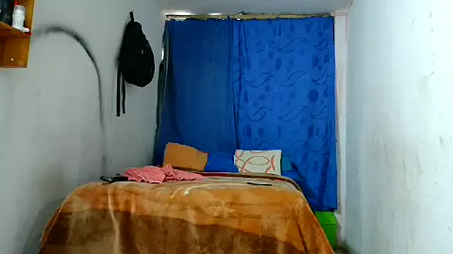 Snapshot of pecadodulce123 chatting on March 21, 2025, 5:56 pm pecadodulce123 online show from March 21, 2025, 5:56 pm